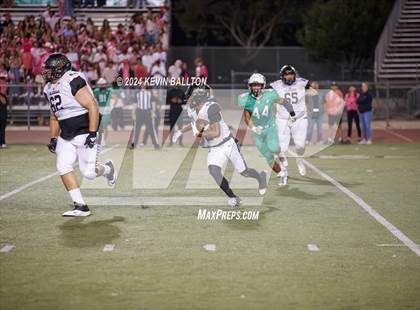 Thumbnail 3 in Calabasas @ Thousand Oaks photogallery.