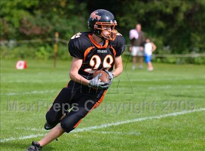 Thumbnail 2 in Moore Catholic @ Pawling photogallery.