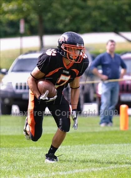 Thumbnail 2 in Moore Catholic @ Pawling photogallery.