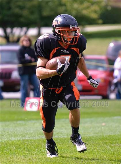 Thumbnail 3 in Moore Catholic @ Pawling photogallery.