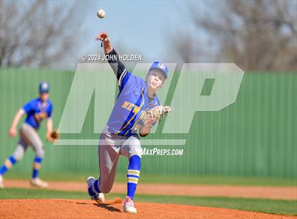 Thumbnail 3 in Newkirk @ Perry photogallery.