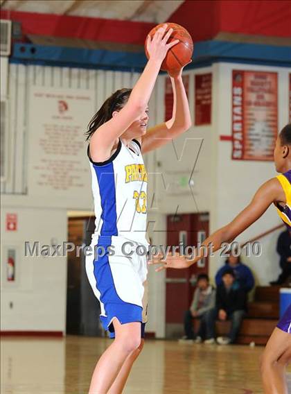 Thumbnail 3 in Maxwell vs. Live Oak photogallery.