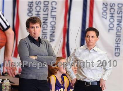 Thumbnail 2 in Maxwell vs. Live Oak photogallery.