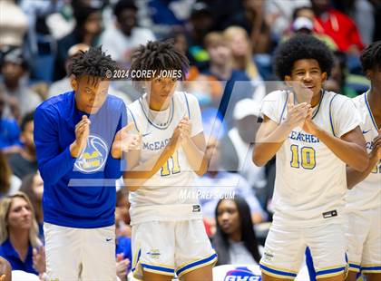 Thumbnail 1 in Grayson vs McEachern (GHSA 7A State Championship) photogallery.
