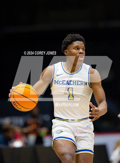 Thumbnail 2 in Grayson vs McEachern (GHSA 7A State Championship) photogallery.