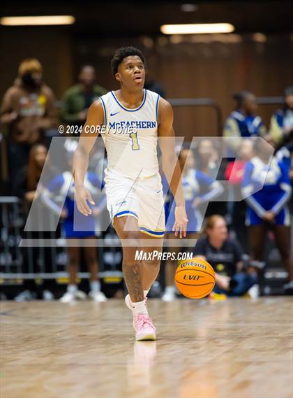 Thumbnail 1 in Grayson vs McEachern (GHSA 7A State Championship) photogallery.