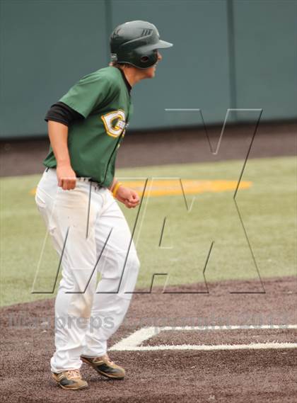 Thumbnail 2 in Carroll vs. Mill Valley (KSHSAA 5A Semifinal) photogallery.