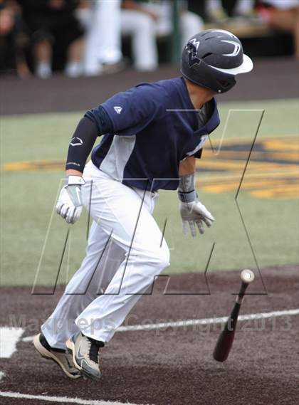 Thumbnail 3 in Carroll vs. Mill Valley (KSHSAA 5A Semifinal) photogallery.