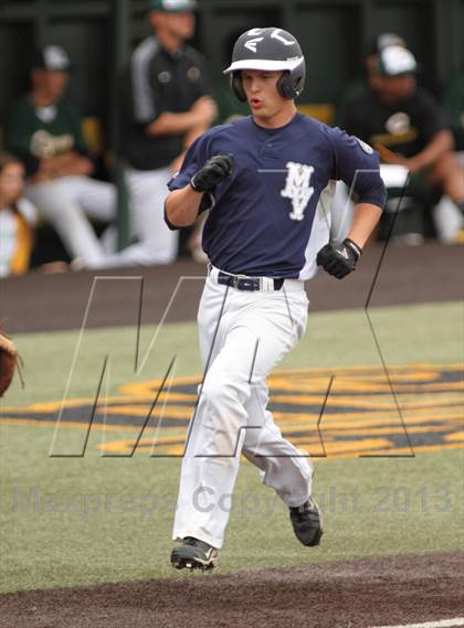 Thumbnail 1 in Carroll vs. Mill Valley (KSHSAA 5A Semifinal) photogallery.