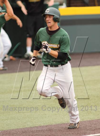 Thumbnail 2 in Carroll vs. Mill Valley (KSHSAA 5A Semifinal) photogallery.