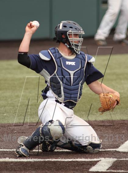 Thumbnail 1 in Carroll vs. Mill Valley (KSHSAA 5A Semifinal) photogallery.