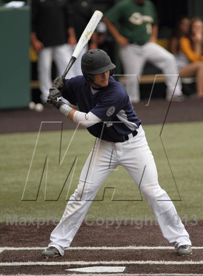 Thumbnail 2 in Carroll vs. Mill Valley (KSHSAA 5A Semifinal) photogallery.