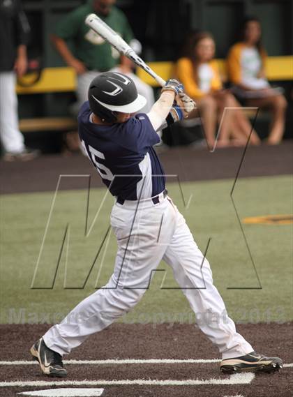 Thumbnail 1 in Carroll vs. Mill Valley (KSHSAA 5A Semifinal) photogallery.