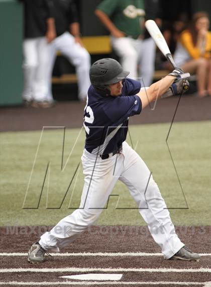 Thumbnail 2 in Carroll vs. Mill Valley (KSHSAA 5A Semifinal) photogallery.