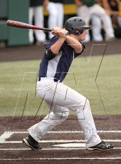 Thumbnail 2 in Carroll vs. Mill Valley (KSHSAA 5A Semifinal) photogallery.