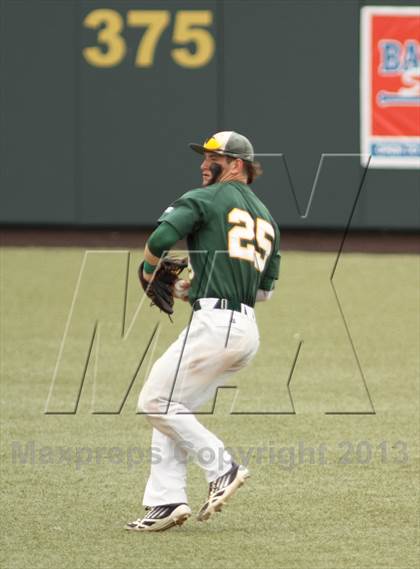 Thumbnail 3 in Carroll vs. Mill Valley (KSHSAA 5A Semifinal) photogallery.