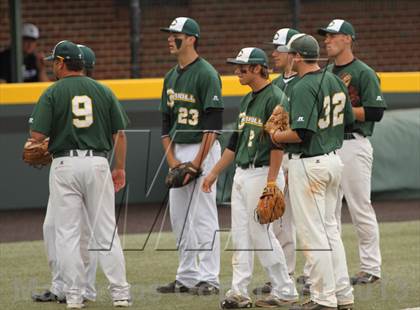 Thumbnail 3 in Carroll vs. Mill Valley (KSHSAA 5A Semifinal) photogallery.