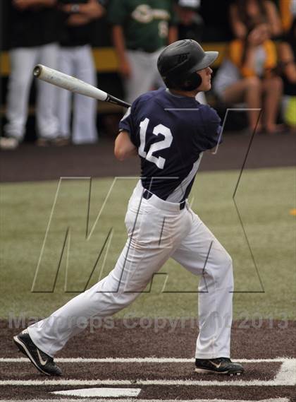 Thumbnail 2 in Carroll vs. Mill Valley (KSHSAA 5A Semifinal) photogallery.