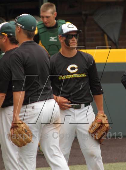 Thumbnail 3 in Carroll vs. Mill Valley (KSHSAA 5A Semifinal) photogallery.