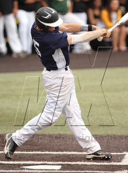 Thumbnail 3 in Carroll vs. Mill Valley (KSHSAA 5A Semifinal) photogallery.