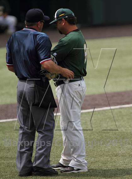 Thumbnail 1 in Carroll vs. Mill Valley (KSHSAA 5A Semifinal) photogallery.