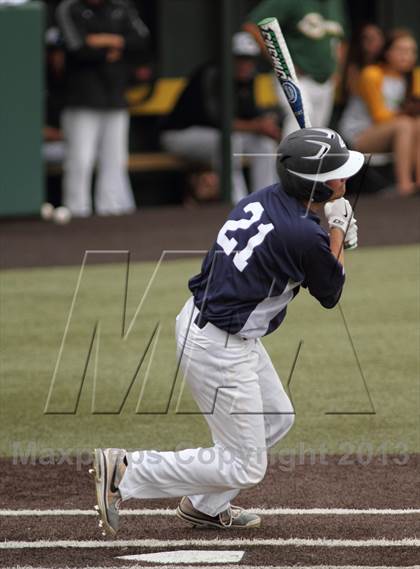 Thumbnail 1 in Carroll vs. Mill Valley (KSHSAA 5A Semifinal) photogallery.