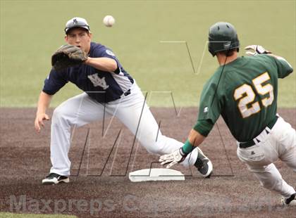 Thumbnail 1 in Carroll vs. Mill Valley (KSHSAA 5A Semifinal) photogallery.