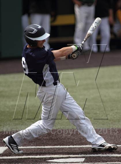 Thumbnail 2 in Carroll vs. Mill Valley (KSHSAA 5A Semifinal) photogallery.