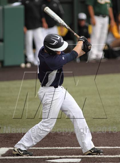 Thumbnail 3 in Carroll vs. Mill Valley (KSHSAA 5A Semifinal) photogallery.