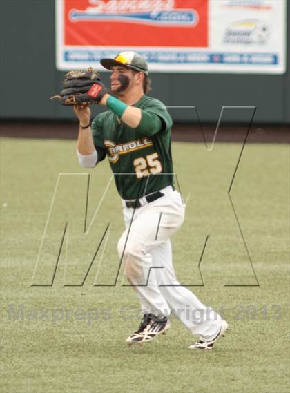 Thumbnail 3 in Carroll vs. Mill Valley (KSHSAA 5A Semifinal) photogallery.