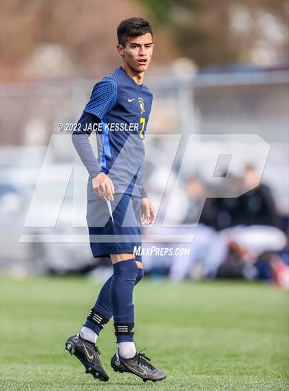 Thumbnail 2 in Birmingham vs. Chavez (CIF-LA Div-1 Semifinal) photogallery.