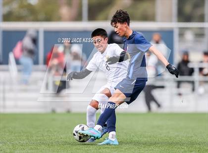 Thumbnail 1 in Birmingham vs. Chavez (CIF-LA Div-1 Semifinal) photogallery.