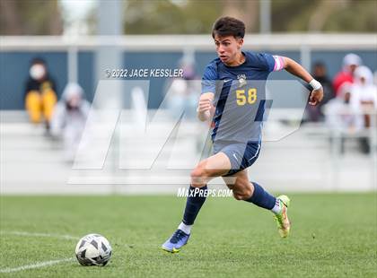 Thumbnail 2 in Birmingham vs. Chavez (CIF-LA Div-1 Semifinal) photogallery.