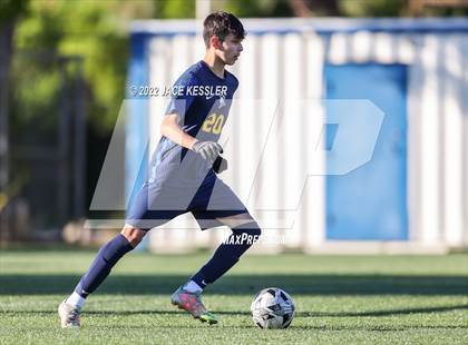 Thumbnail 2 in Birmingham vs. Chavez (CIF-LA Div-1 Semifinal) photogallery.