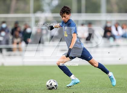 Thumbnail 3 in Birmingham vs. Chavez (CIF-LA Div-1 Semifinal) photogallery.