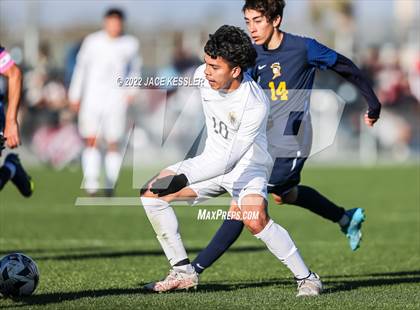 Thumbnail 2 in Birmingham vs. Chavez (CIF-LA Div-1 Semifinal) photogallery.