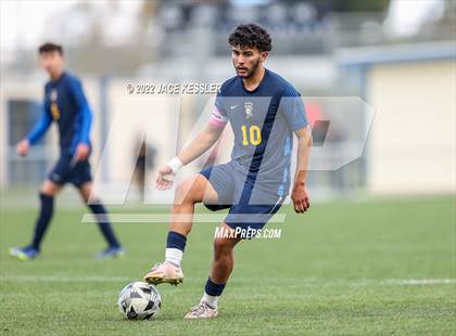 Thumbnail 1 in Birmingham vs. Chavez (CIF-LA Div-1 Semifinal) photogallery.