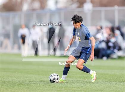 Thumbnail 3 in Birmingham vs. Chavez (CIF-LA Div-1 Semifinal) photogallery.