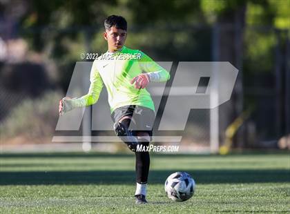 Thumbnail 2 in Birmingham vs. Chavez (CIF-LA Div-1 Semifinal) photogallery.