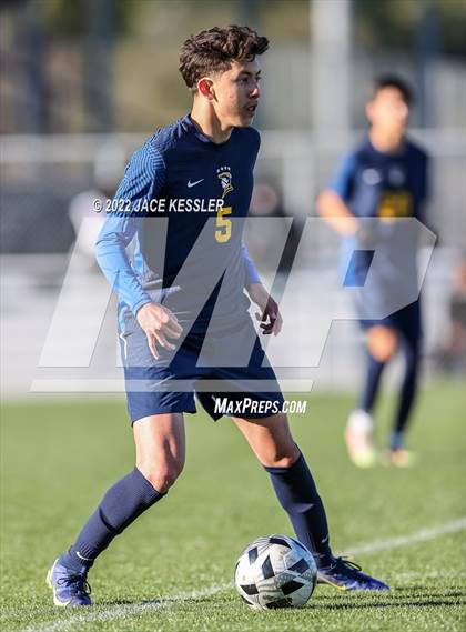 Thumbnail 1 in Birmingham vs. Chavez (CIF-LA Div-1 Semifinal) photogallery.