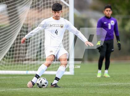 Thumbnail 1 in Birmingham vs. Chavez (CIF-LA Div-1 Semifinal) photogallery.