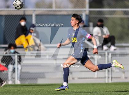 Thumbnail 1 in Birmingham vs. Chavez (CIF-LA Div-1 Semifinal) photogallery.