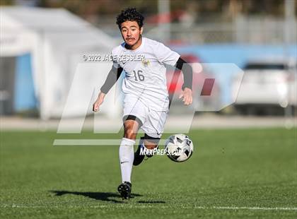 Thumbnail 1 in Birmingham vs. Chavez (CIF-LA Div-1 Semifinal) photogallery.