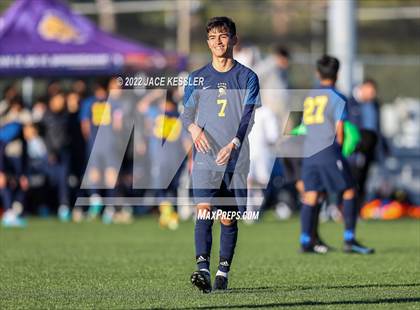 Thumbnail 1 in Birmingham vs. Chavez (CIF-LA Div-1 Semifinal) photogallery.