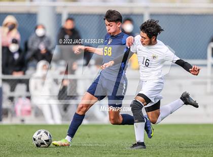 Thumbnail 2 in Birmingham vs. Chavez (CIF-LA Div-1 Semifinal) photogallery.