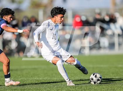 Thumbnail 3 in Birmingham vs. Chavez (CIF-LA Div-1 Semifinal) photogallery.