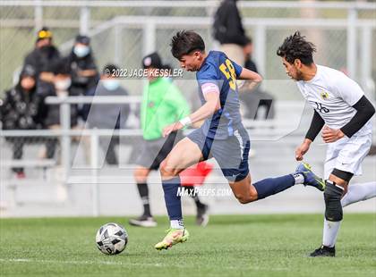 Thumbnail 2 in Birmingham vs. Chavez (CIF-LA Div-1 Semifinal) photogallery.