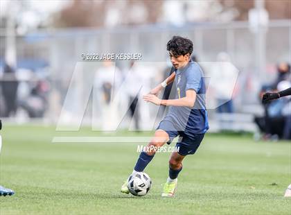 Thumbnail 2 in Birmingham vs. Chavez (CIF-LA Div-1 Semifinal) photogallery.