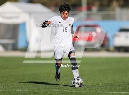 Thumbnail 2 in Birmingham vs. Chavez (CIF-LA Div-1 Semifinal) photogallery.