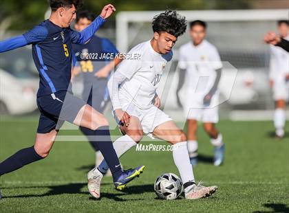 Thumbnail 1 in Birmingham vs. Chavez (CIF-LA Div-1 Semifinal) photogallery.